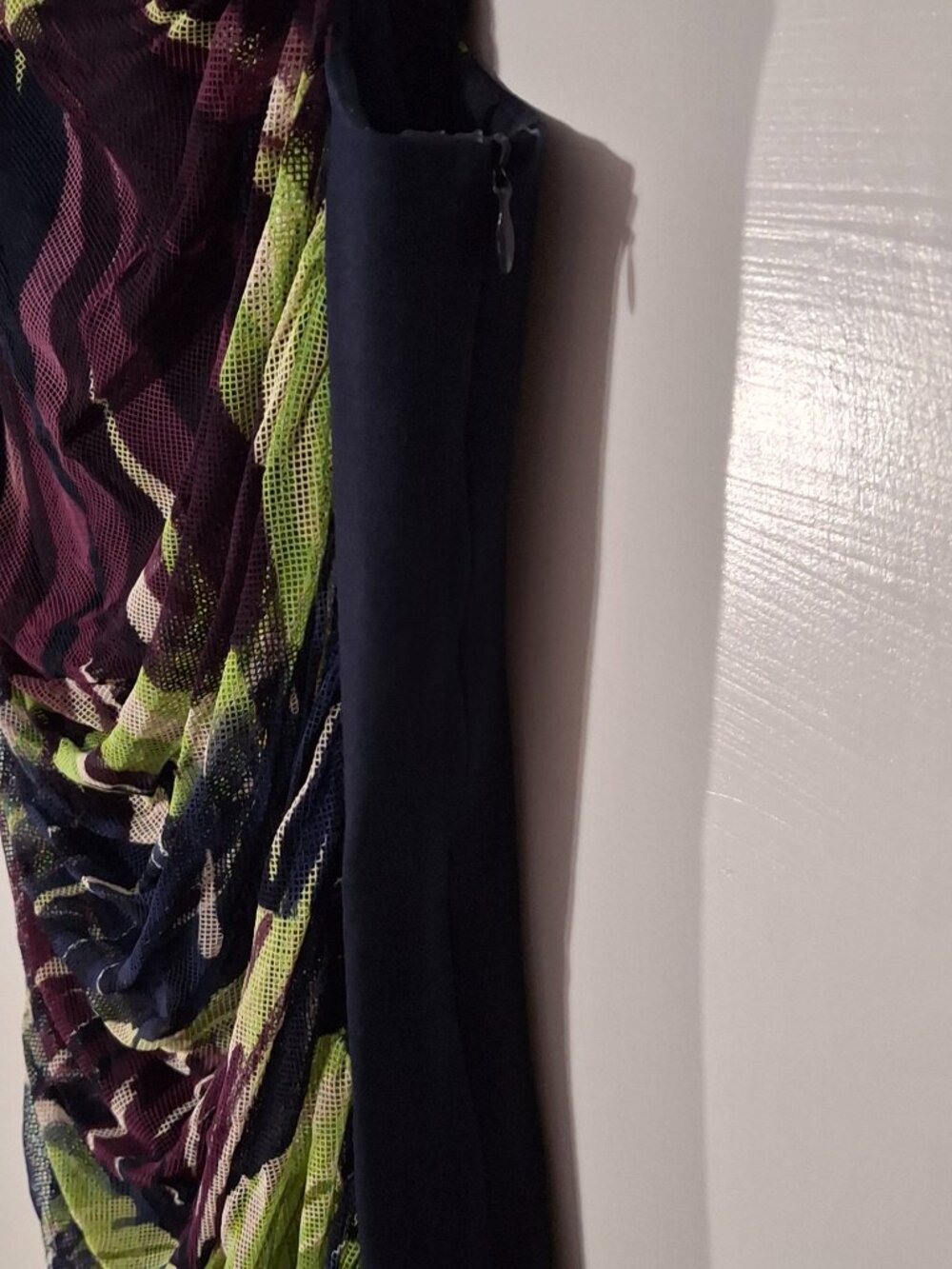 Hilton Hollis New York Size 8 Ruched Sheath Dress Multicolor Abstract Print - Picture 6 of 9